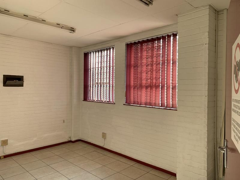 To Let commercial Property for Rent in Maitland Western Cape